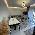 View Apartment! Sarandë
