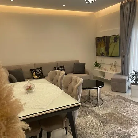 View Apartment! *