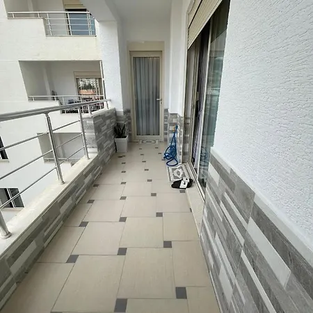 View Apartment! *
