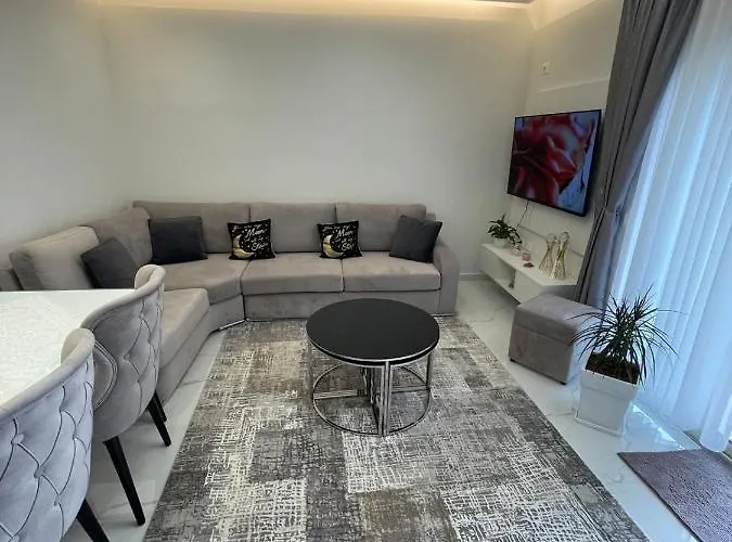 View Apartment! *